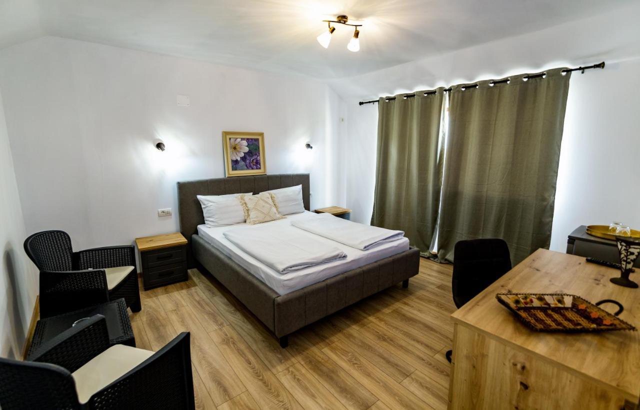 Bella Vista Hotel Venus Ngoại thất bức ảnh