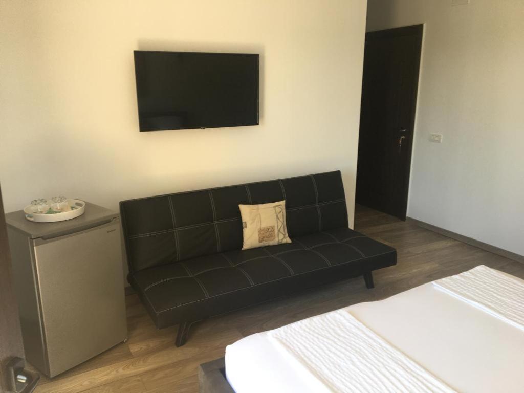 Bella Vista Hotel Venus Ngoại thất bức ảnh